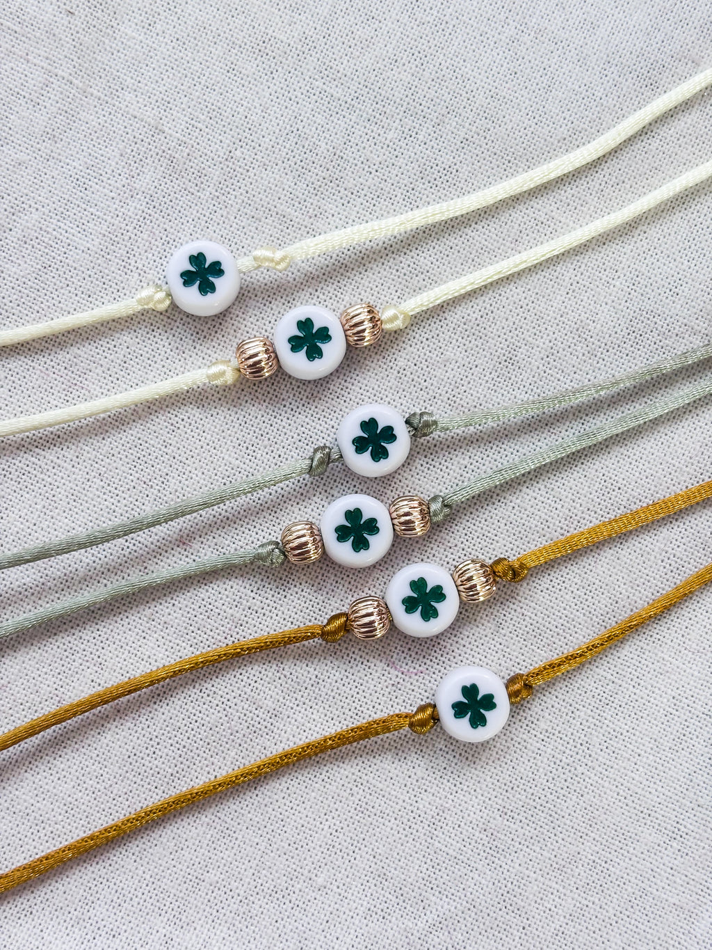 Klavertjevier armband | Lichtgroen