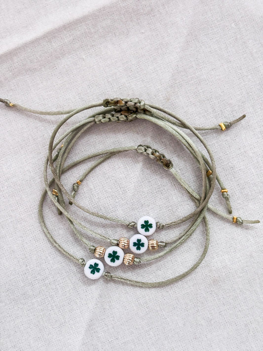 Klavertjevier armband | Lichtgroen